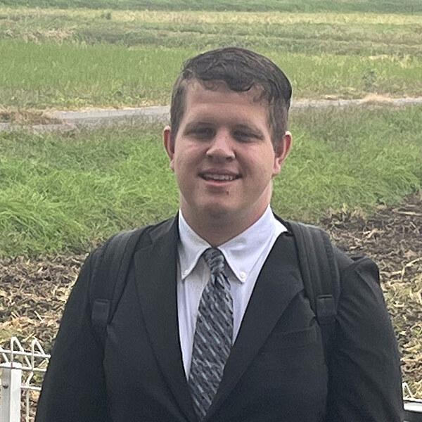 Xavier Barbouche in Minowa, Nagano